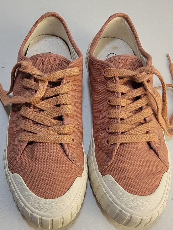 Taos Footwear Shoes - Taos One Vision Sneakers Women's Size 6.5M "Rust" Canvas Shoes Lace Up OVI-19481